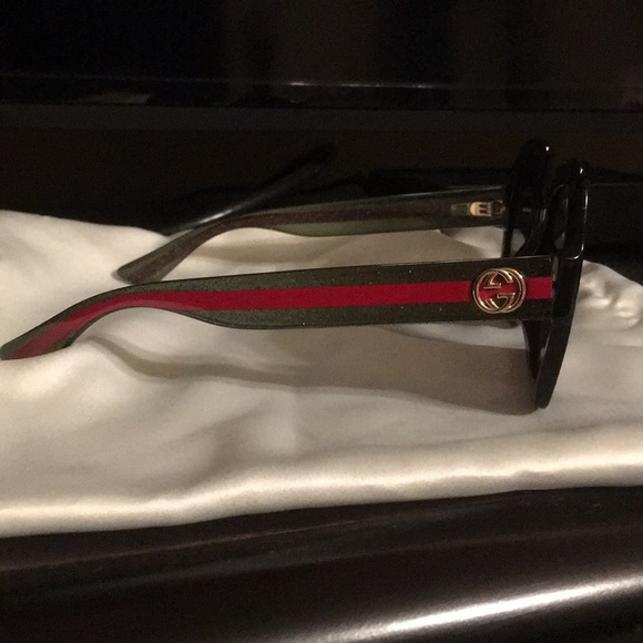 gucci sunglasses glitter side